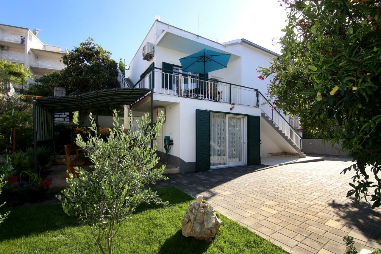 Luxury House With Pool Trogir