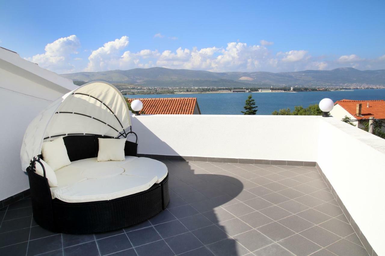 Luxury House With Pool Holiday home *